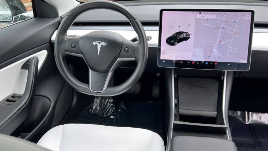 2019 Tesla Model 3 5YJ3E1EA8KF302291