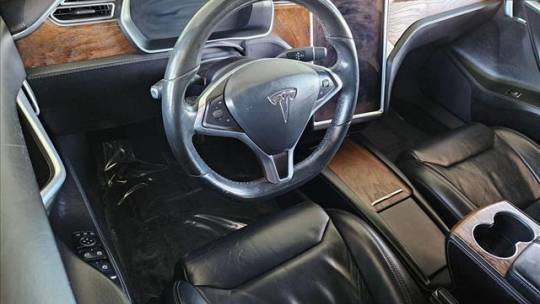 2017 Tesla Model S 5YJSA1E22HF198485