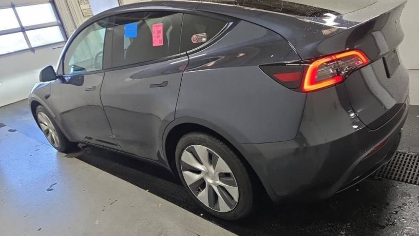 2021 Tesla Model Y 5YJYGDEE8MF299190