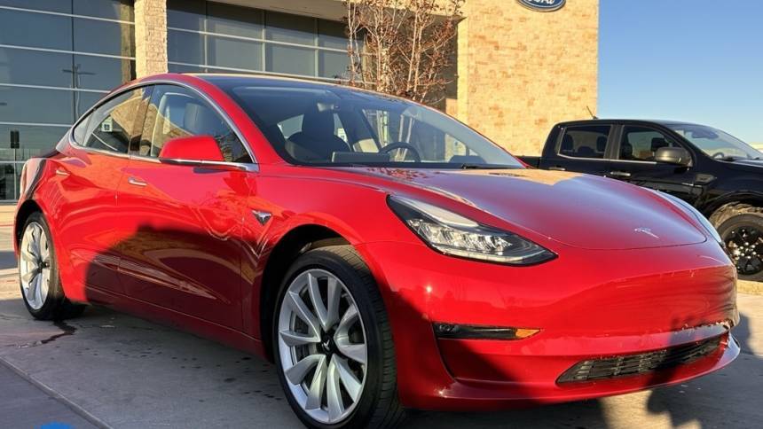 2018 Tesla Model 3 5YJ3E1EA3JF018114