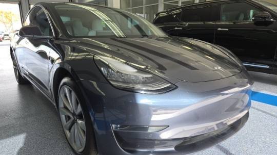 2019 Tesla Model 3 5YJ3E1EA3KF301811