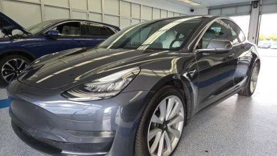 2019 Tesla Model 3 5YJ3E1EA3KF301811