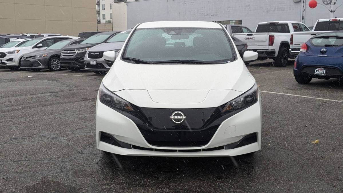 2025 Nissan LEAF 1N4AZ1BV6SC550884