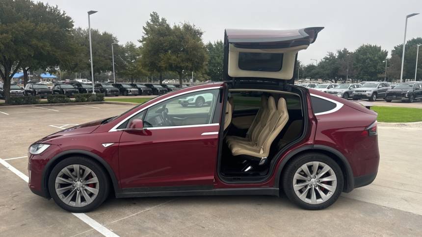 2016 Tesla Model X 5YJXCAE40GFS00489