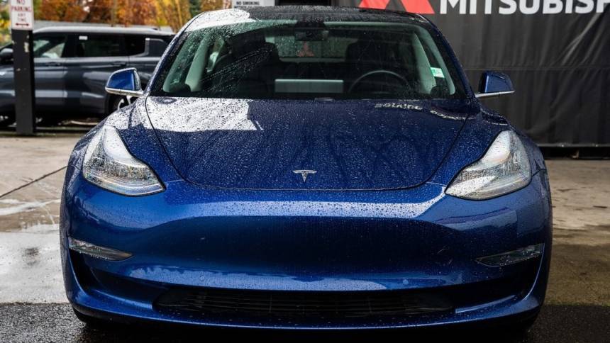 2019 Tesla Model 3 5YJ3E1EB1KF408588