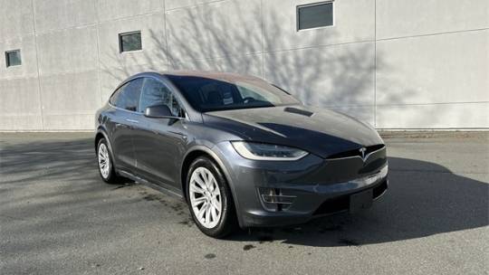 2017 Tesla Model X 5YJXCAE20HF077955