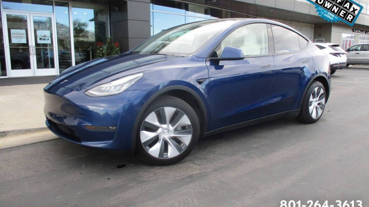 2021 Tesla Model Y 5YJYGDEE6MF088618