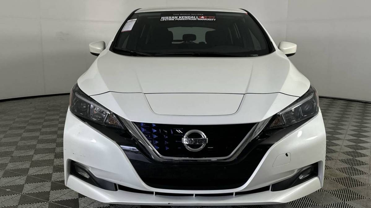 2022 Nissan LEAF 1N4AZ1CV2NC562288