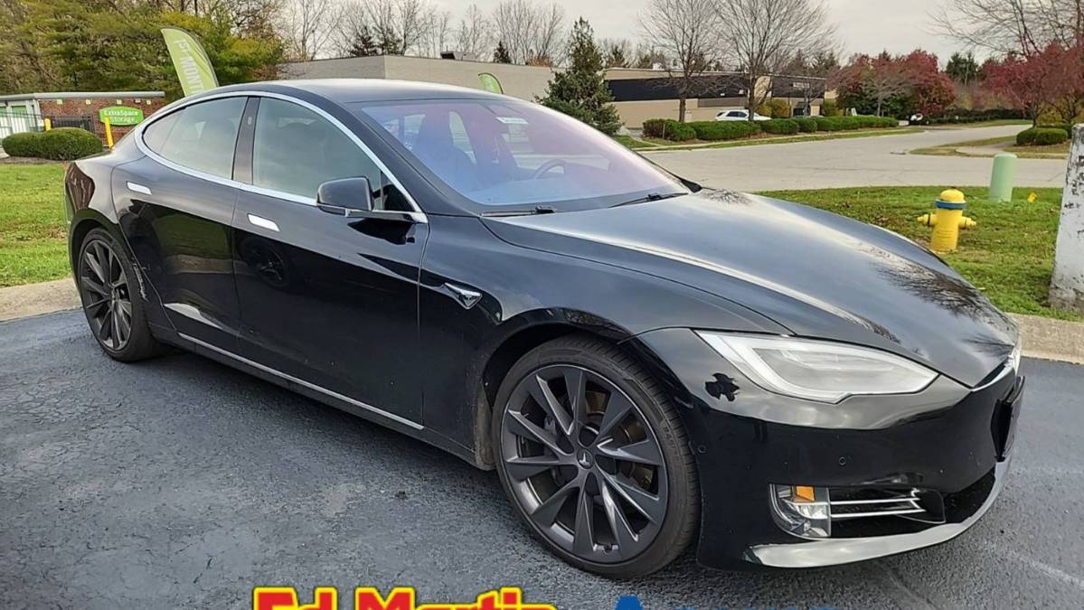 2018 Tesla Model S 5YJSA1E21JF246824