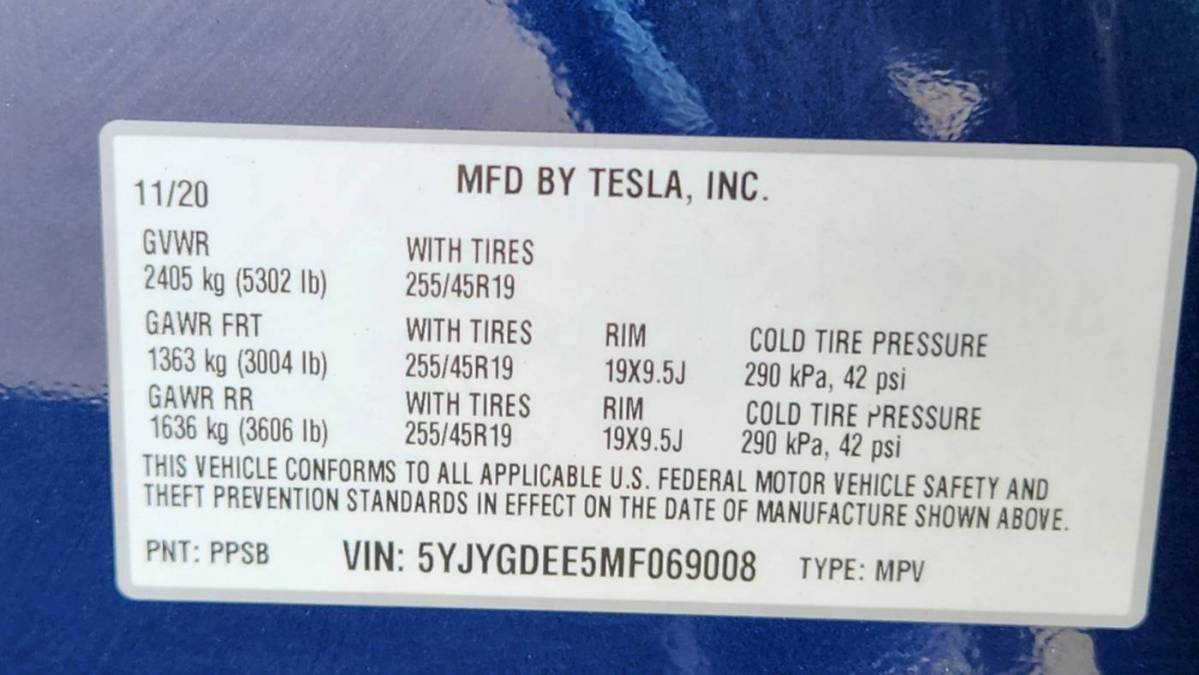 2021 Tesla Model Y 5YJYGDEE5MF069008