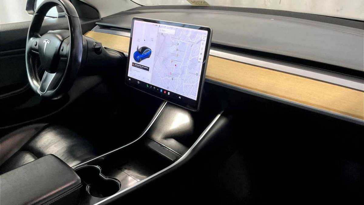 2019 Tesla Model 3 5YJ3E1EB6KF387530