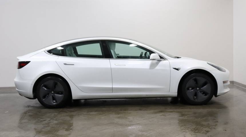 2019 Tesla Model 3 5YJ3E1EA8KF486518