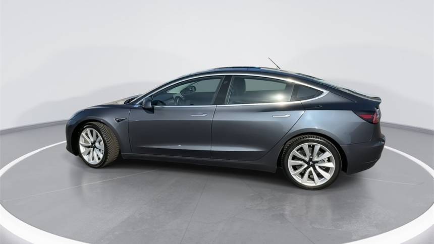 2019 Tesla Model 3 5YJ3E1EA9KF300923