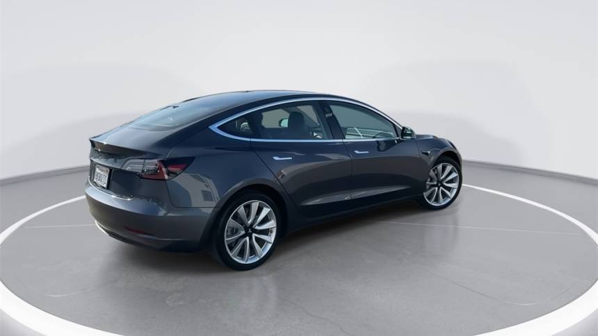 2019 Tesla Model 3 5YJ3E1EA9KF300923