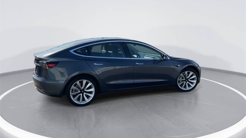 2019 Tesla Model 3 5YJ3E1EA9KF300923