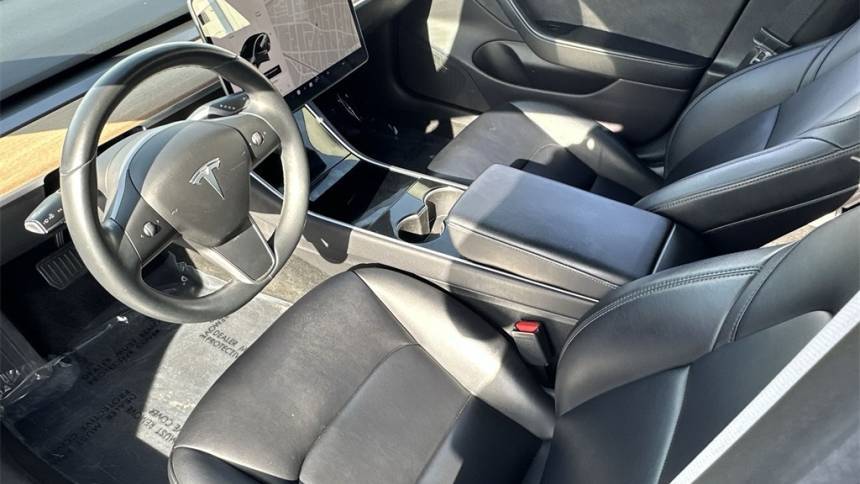 2019 Tesla Model 3 5YJ3E1EA9KF300923