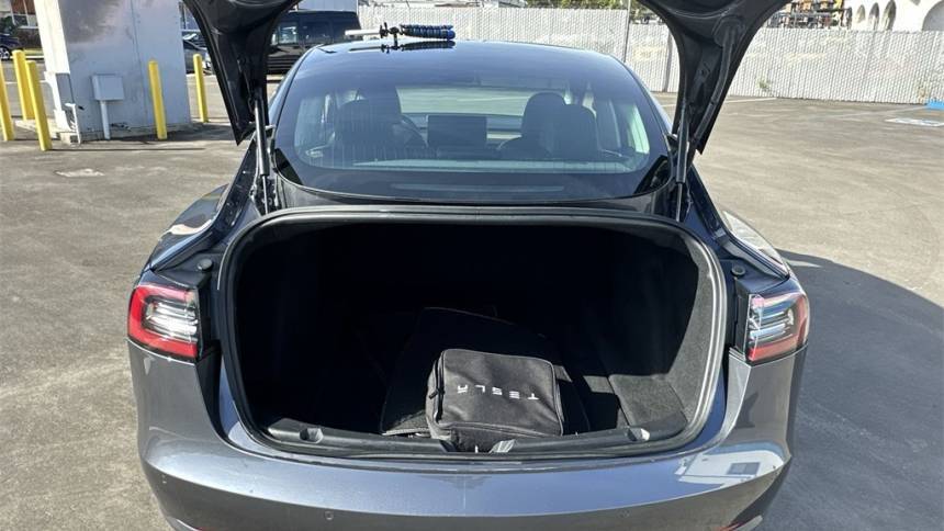 2019 Tesla Model 3 5YJ3E1EA9KF300923