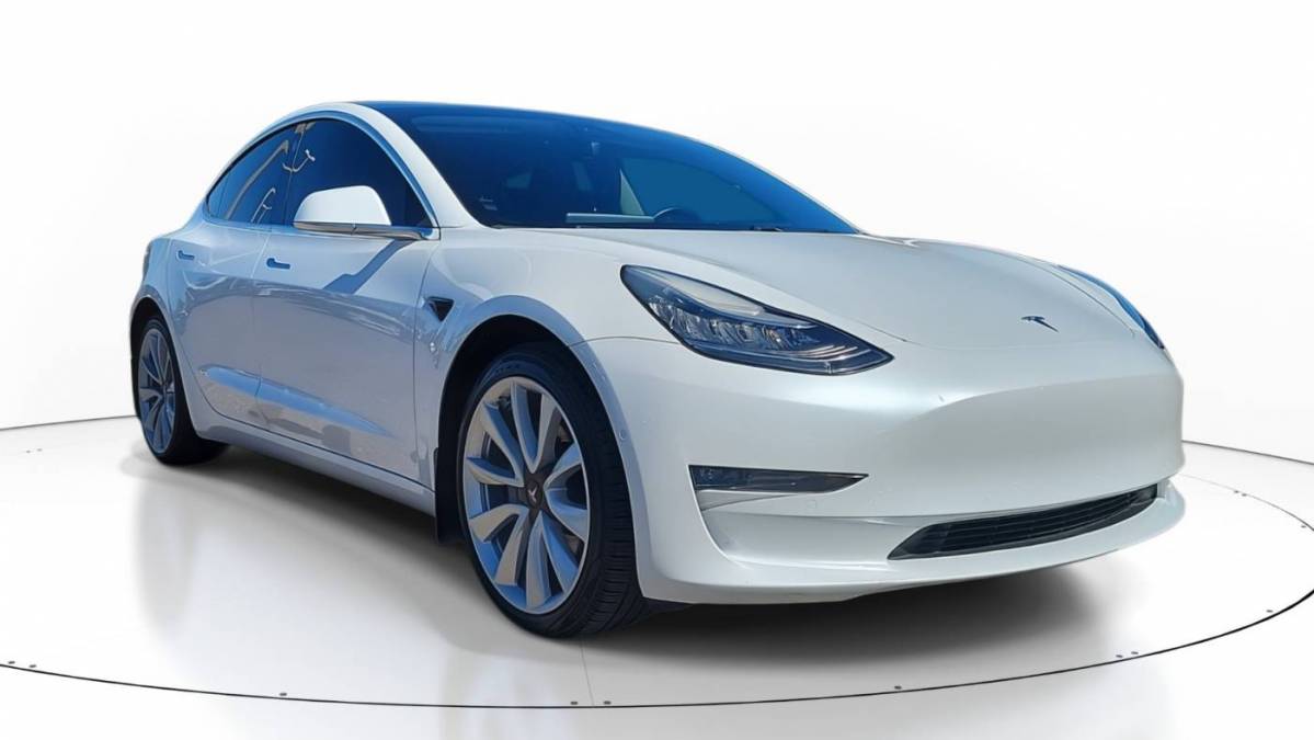 2019 Tesla Model 3 5YJ3E1EB4KF365171