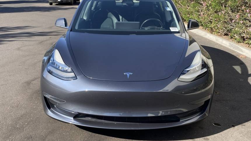 2017 Tesla Model 3 5YJ3E1EA1HF002407