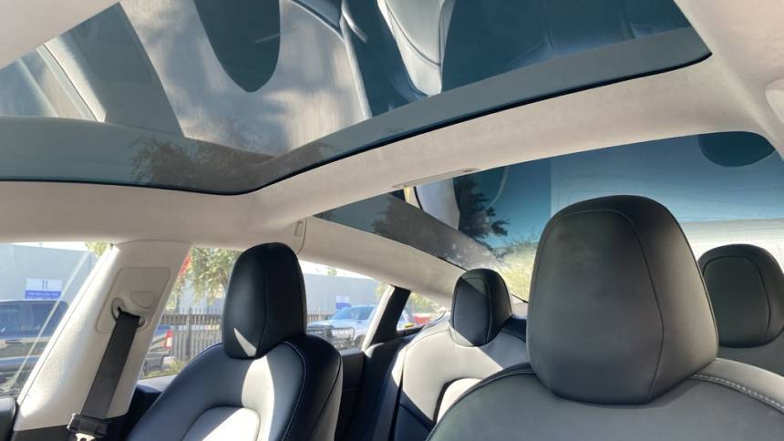 2017 Tesla Model 3 5YJ3E1EA1HF002407