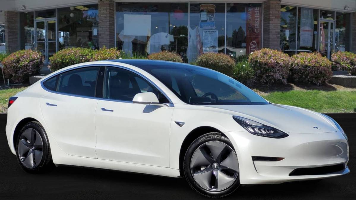 2020 Tesla Model 3 5YJ3E1EB4LF666105