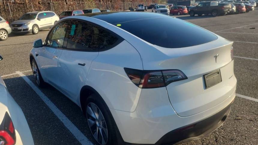 2021 Tesla Model Y 5YJYGDEE2MF294437