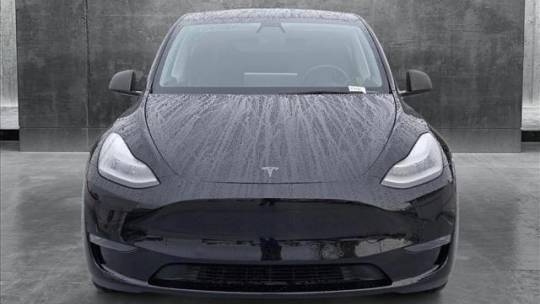 2021 Tesla Model Y 5YJYGDEEXMF093921