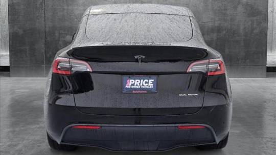 2021 Tesla Model Y 5YJYGDEEXMF093921