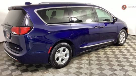 2018 Chrysler Pacifica Hybrid 2C4RC1L73JR183754