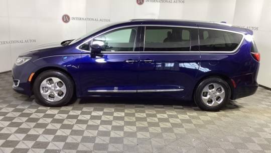 2018 Chrysler Pacifica Hybrid 2C4RC1L73JR183754