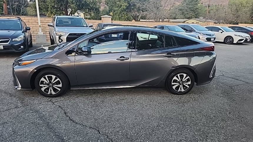 2017 Toyota Prius Prime JTDKARFP1H3005393