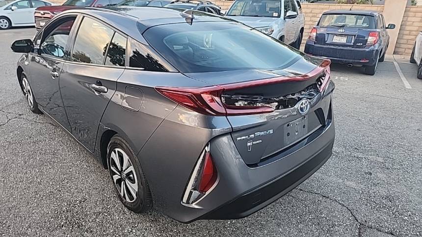 2017 Toyota Prius Prime JTDKARFP1H3005393