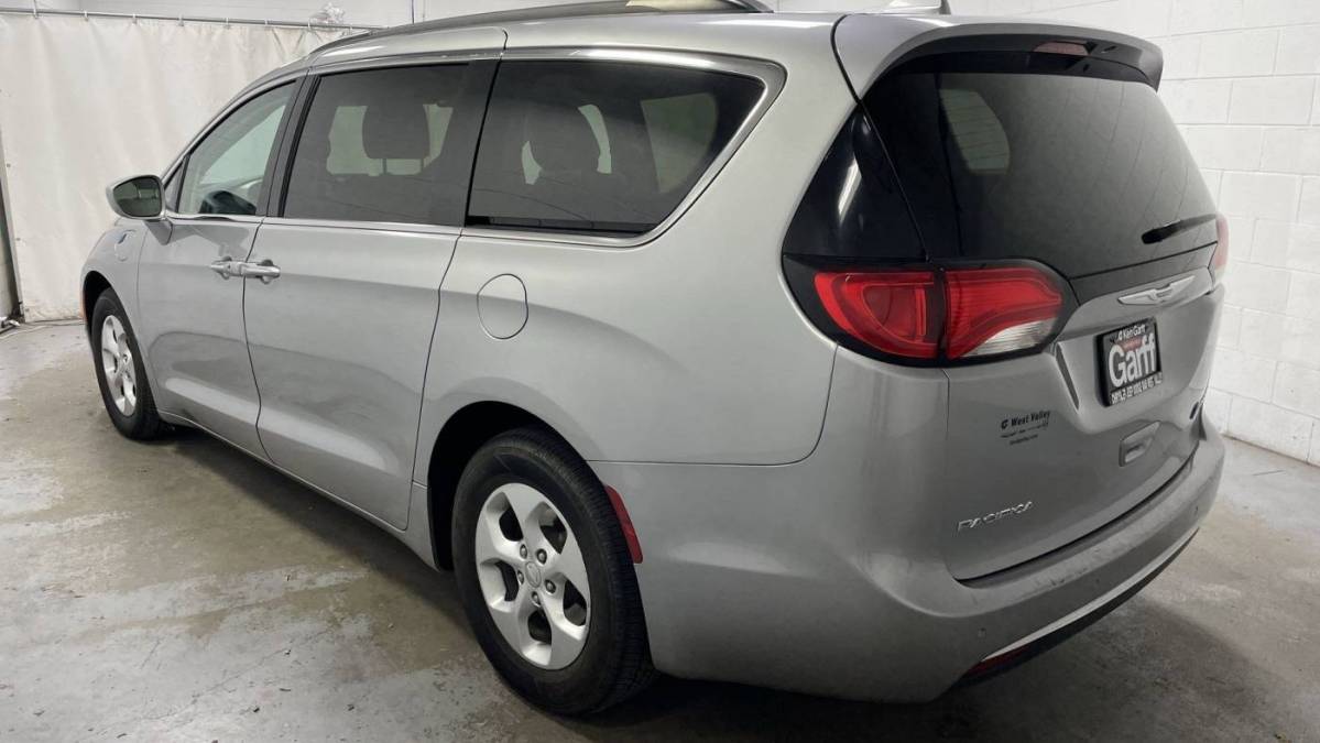 2018 Chrysler Pacifica Hybrid 2C4RC1H71JR278161