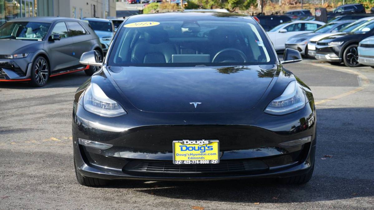 2018 Tesla Model 3 5YJ3E1EA9JF157390