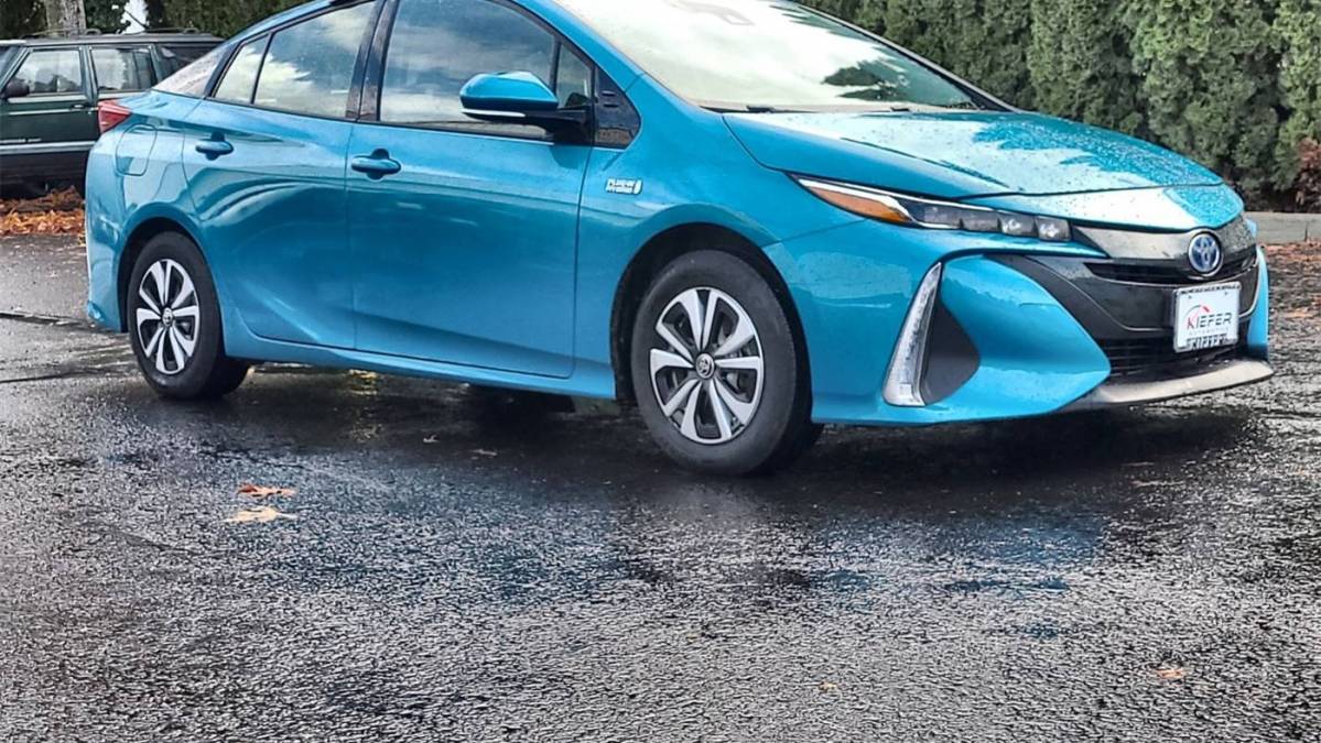 2017 Toyota Prius Prime JTDKARFP2H3053338