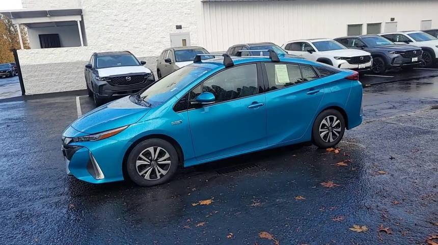 2017 Toyota Prius Prime JTDKARFP2H3053338