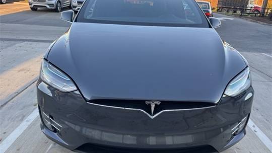 2017 Tesla Model X 5YJXCBE22HF044624