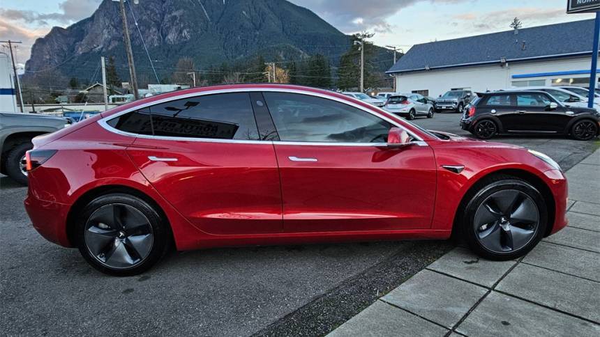 2020 Tesla Model 3 5YJ3E1EA9LF611690