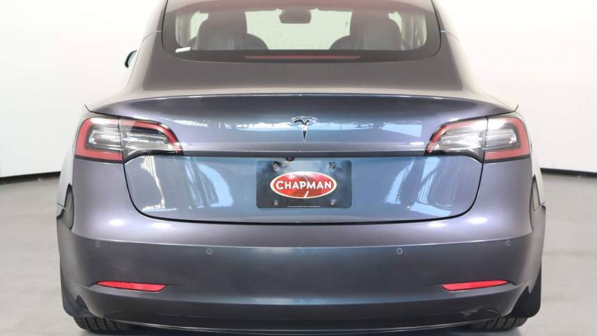 2018 Tesla Model 3 5YJ3E1EA8JF003432