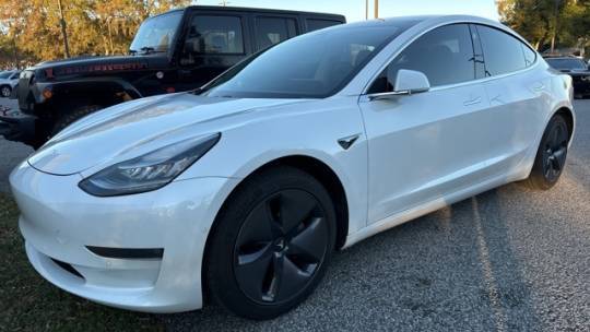 2019 Tesla Model 3 5YJ3E1EB9KF493261