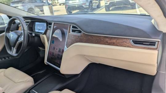 2017 Tesla Model S 5YJSA1E24HF192042