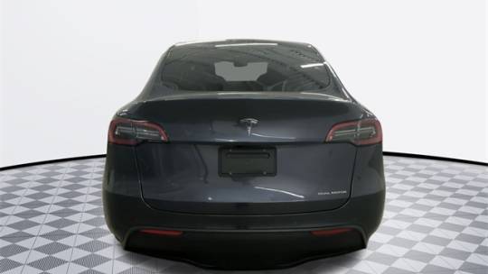 2021 Tesla Model Y 5YJYGDEE0MF293299