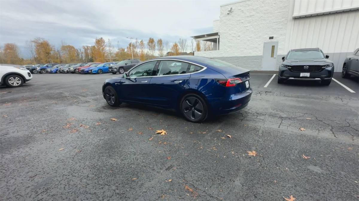 2018 Tesla Model 3 5YJ3E1EA7JF102288