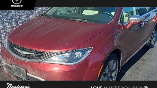 2018 Chrysler Pacifica Hybrid 2C4RC1N70JR105610