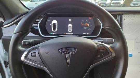 2017 Tesla Model S 5YJSA1E1XHF215735