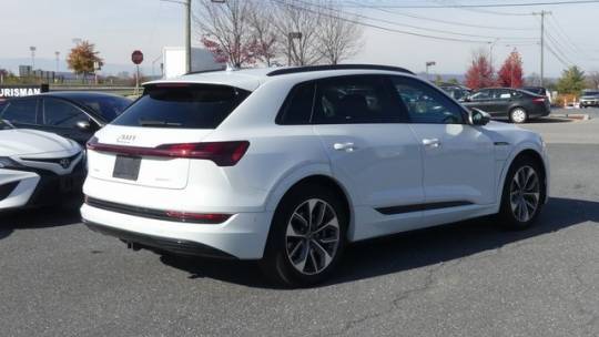 2021 Audi e-tron WA1LAAGE3MB027795