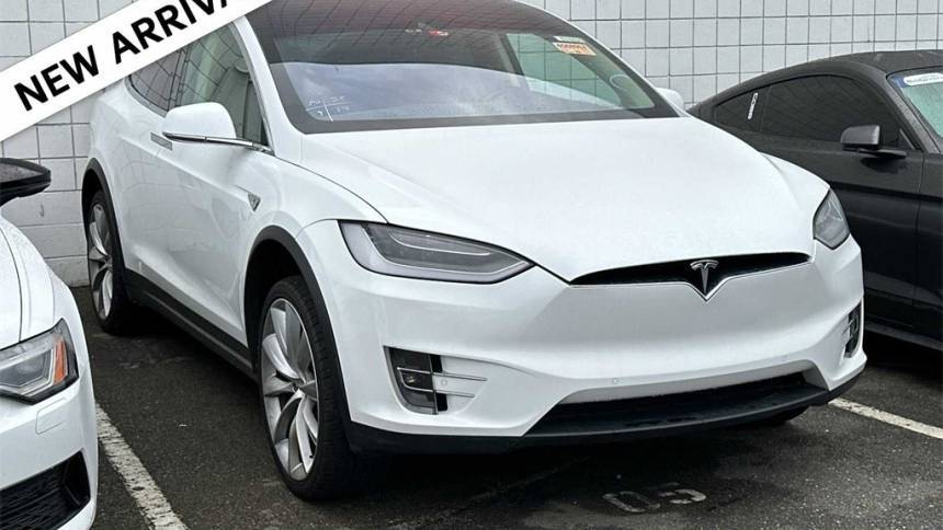 2016 Tesla Model X 5YJXCAE43GF012016