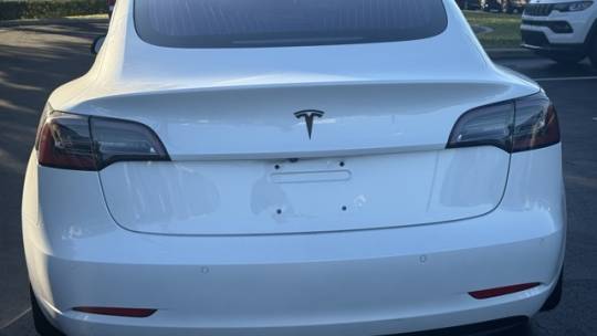 2018 Tesla Model 3 5YJ3E1EA9JF023155