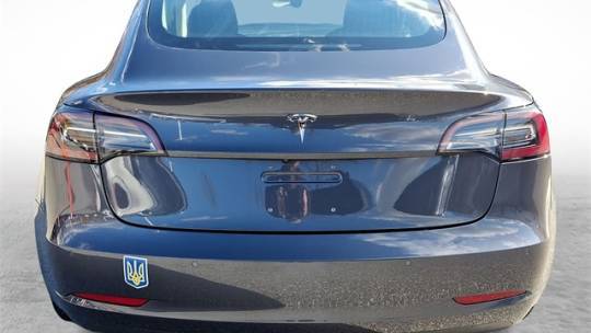 2018 Tesla Model 3 5YJ3E1EA9JF102034