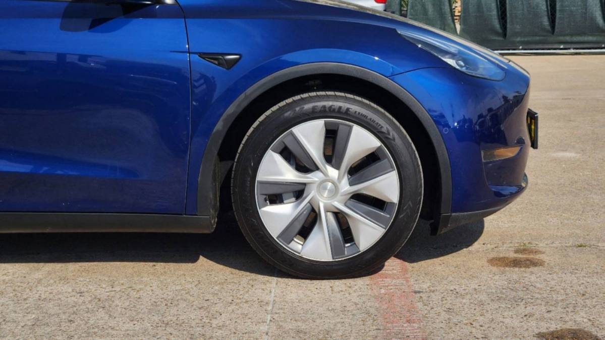 2021 Tesla Model Y 5YJYGDEE6MF117924